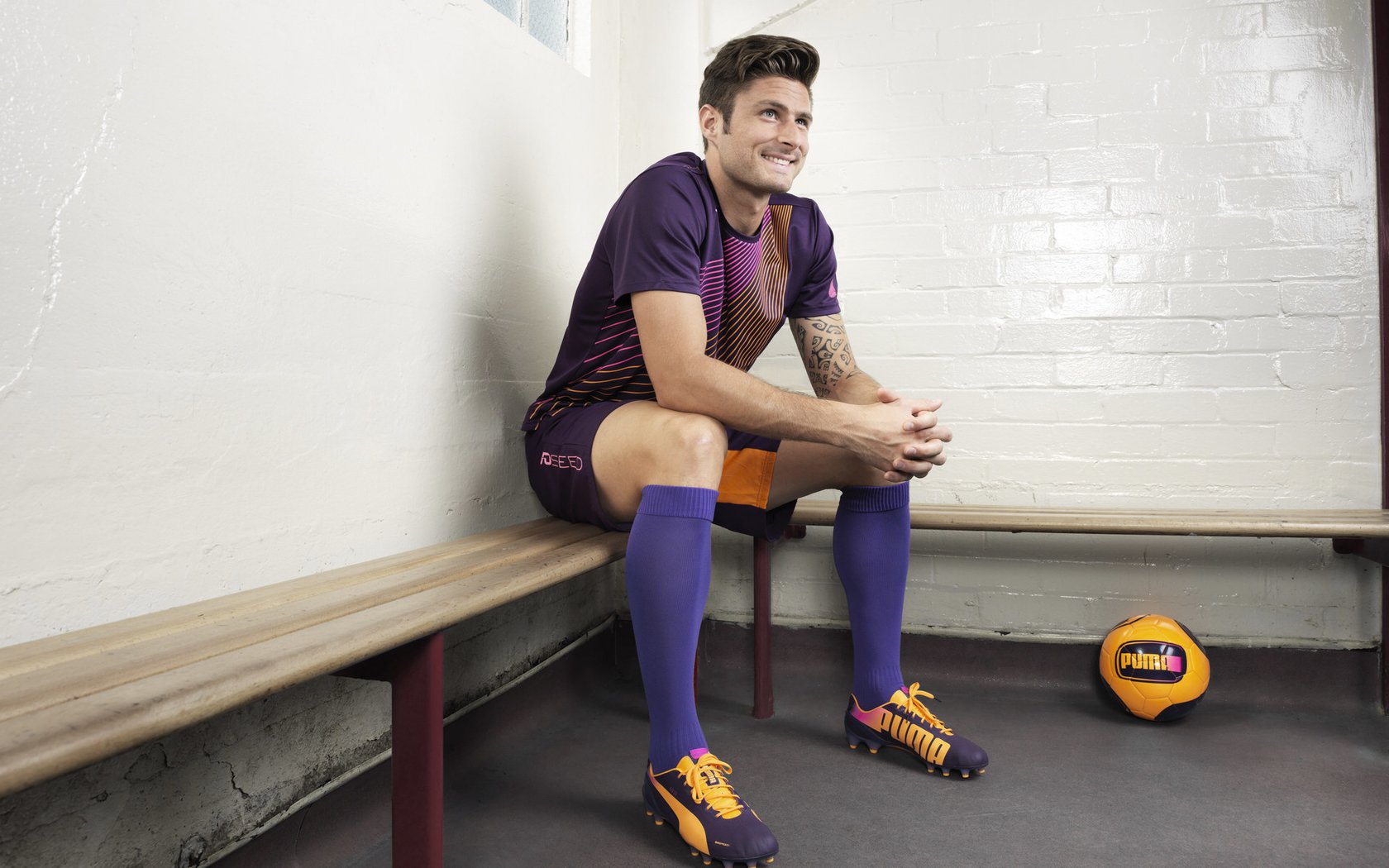 AIYOUXI.COM-球员方式：职业运动员的多元发展规划，球员的职业生涯